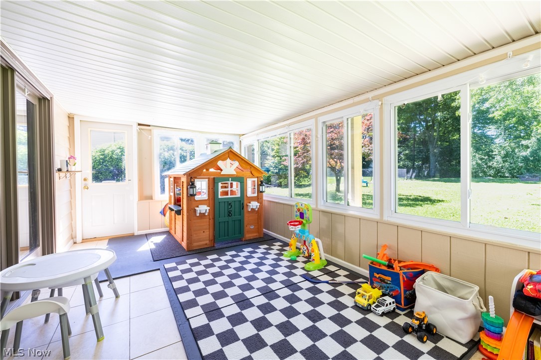 Breezewood - Residential