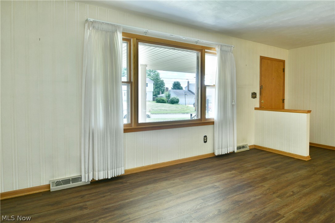 Applewood Acres - Residential