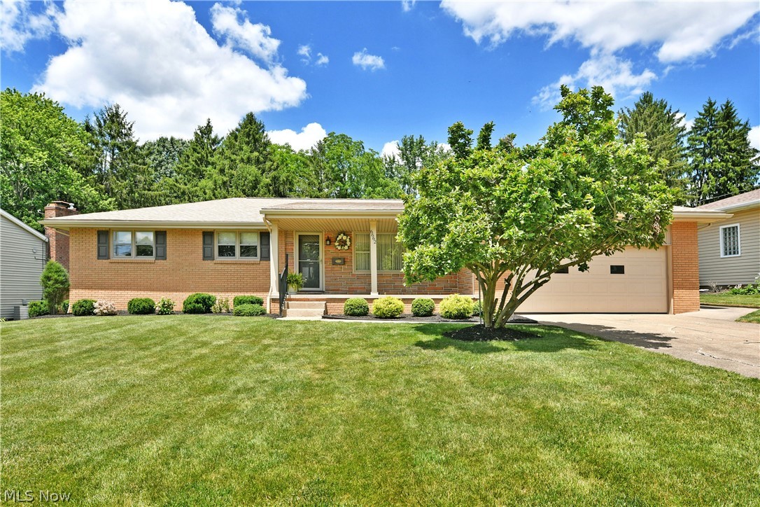 Applewood Acres - Residential