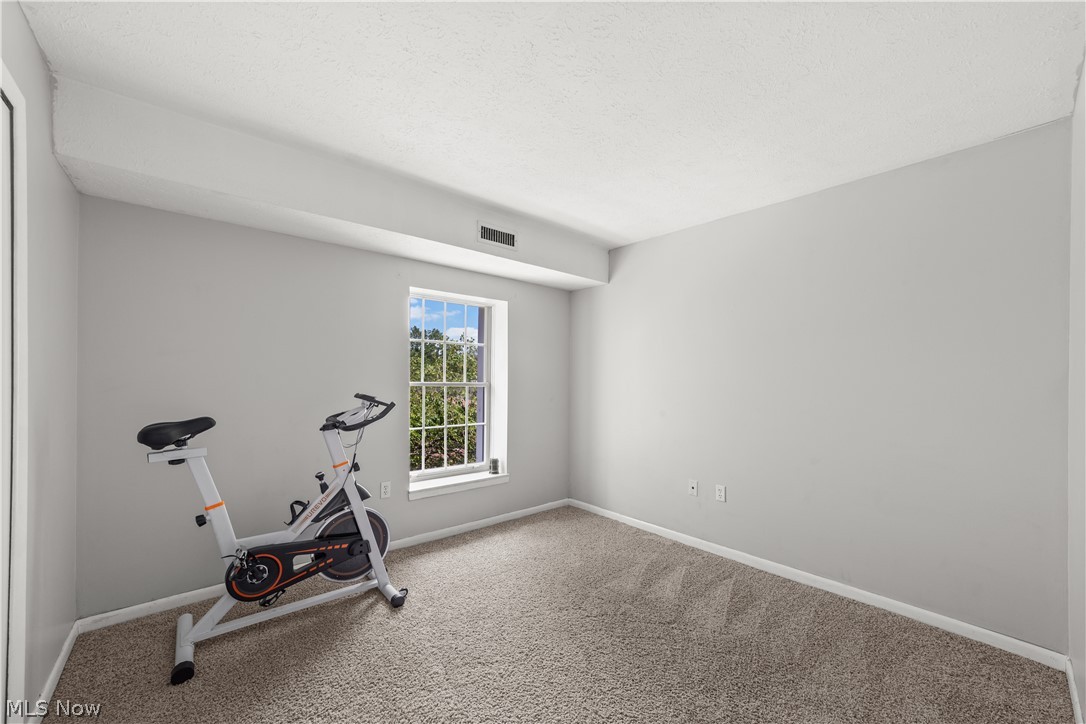King James South Danford Squar - Residential