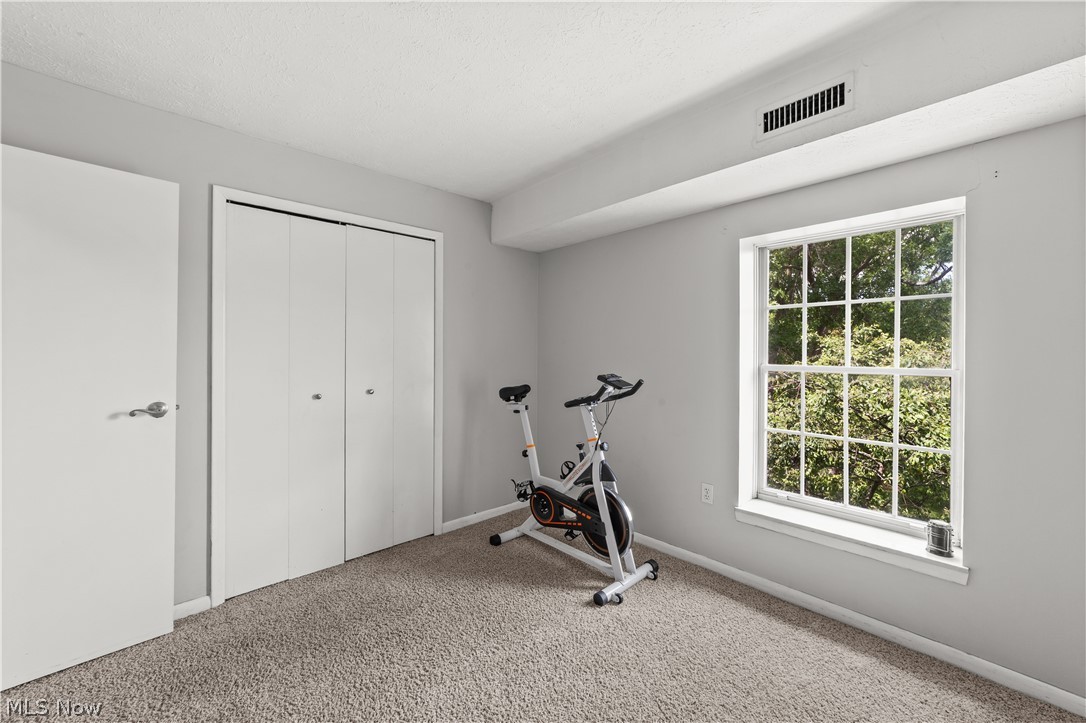 King James South Danford Squar - Residential