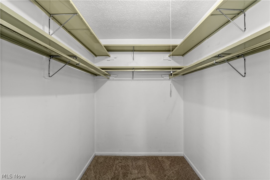 King James South Danford Squar - Residential