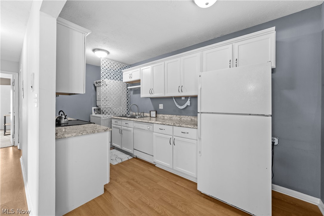 King James South Danford Squar - Residential