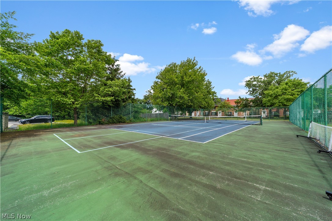 King James South Danford Squar - Residential