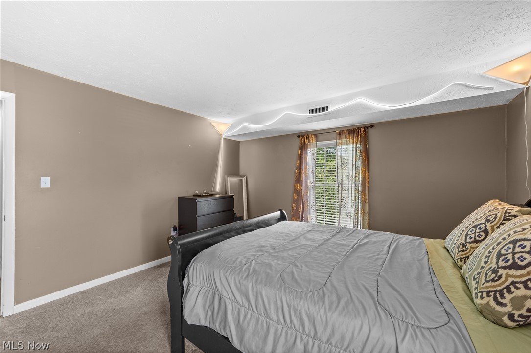 King James South Danford Squar - Residential