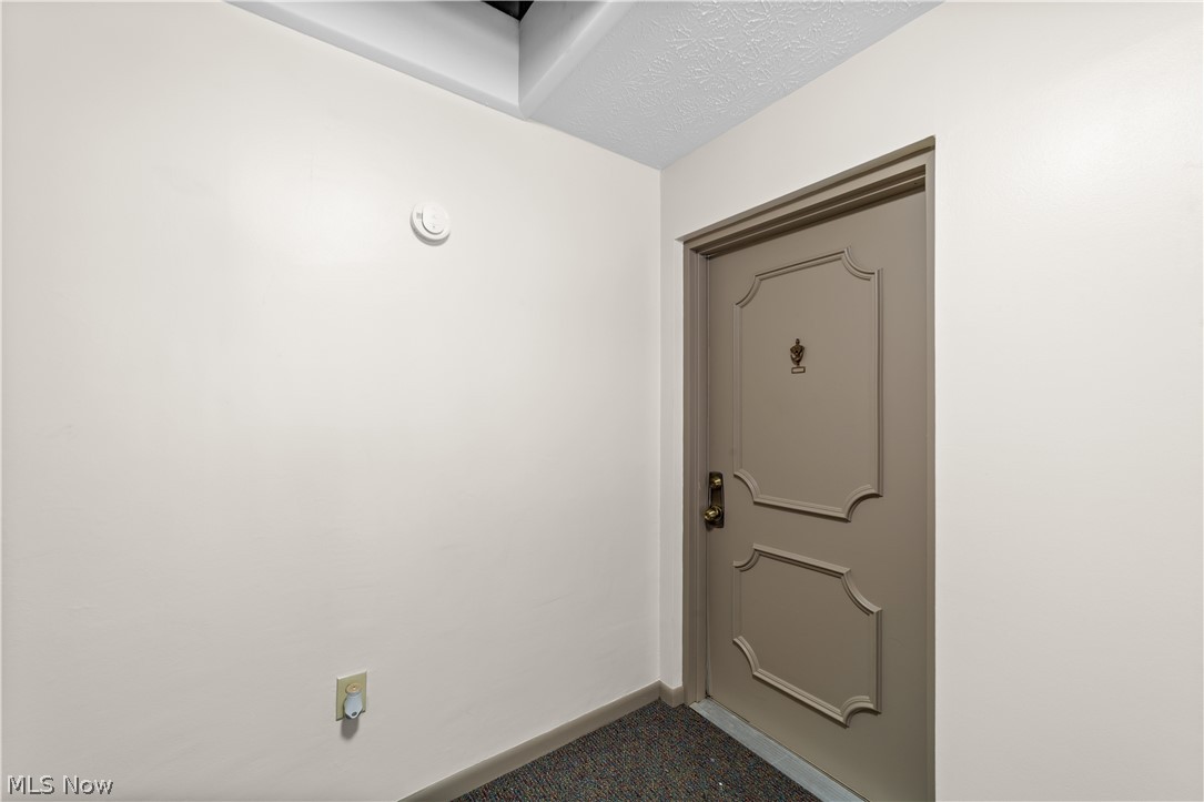 King James South Danford Squar - Residential