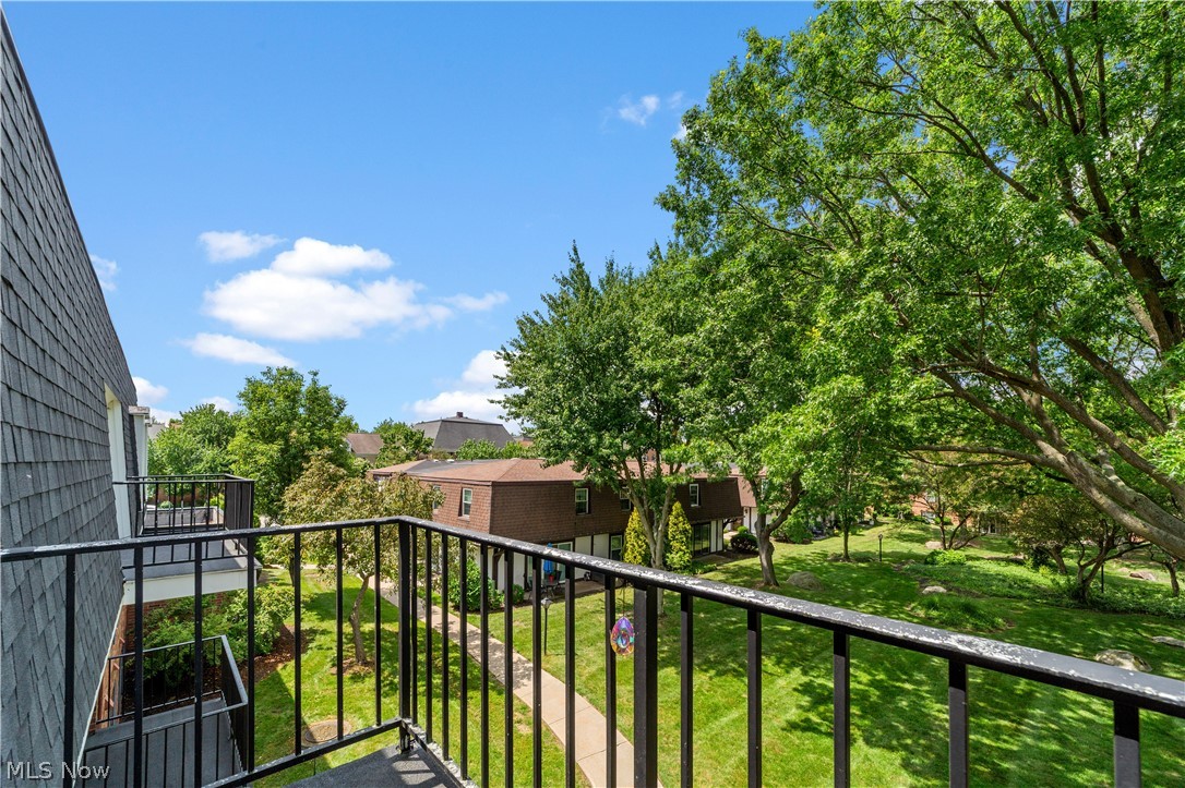 King James South Danford Squar - Residential