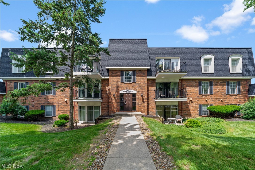 King James South Danford Squar - Residential