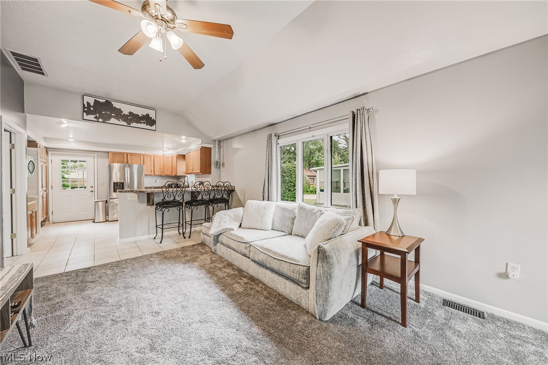 Mentor Manor - Residential