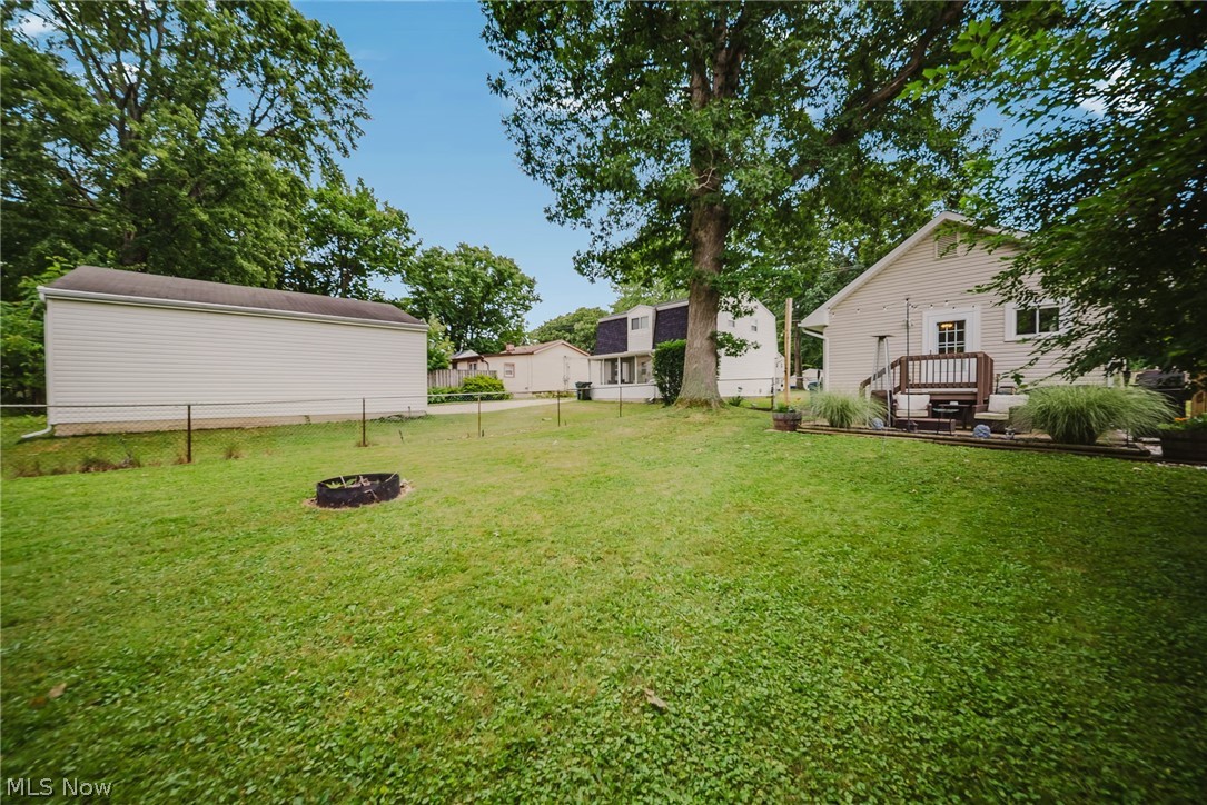 Mentor Manor - Residential