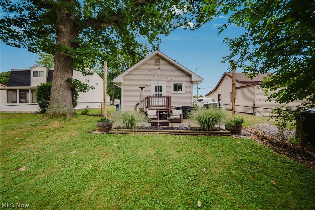 Mentor Manor - Residential