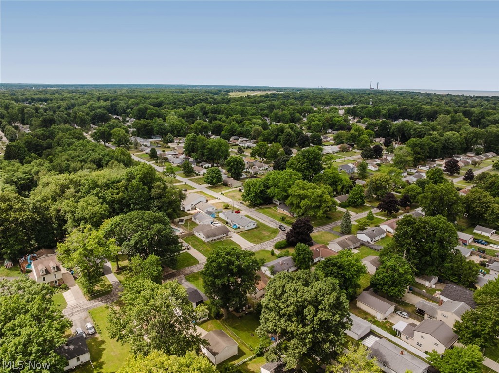 Mentor Manor - Residential