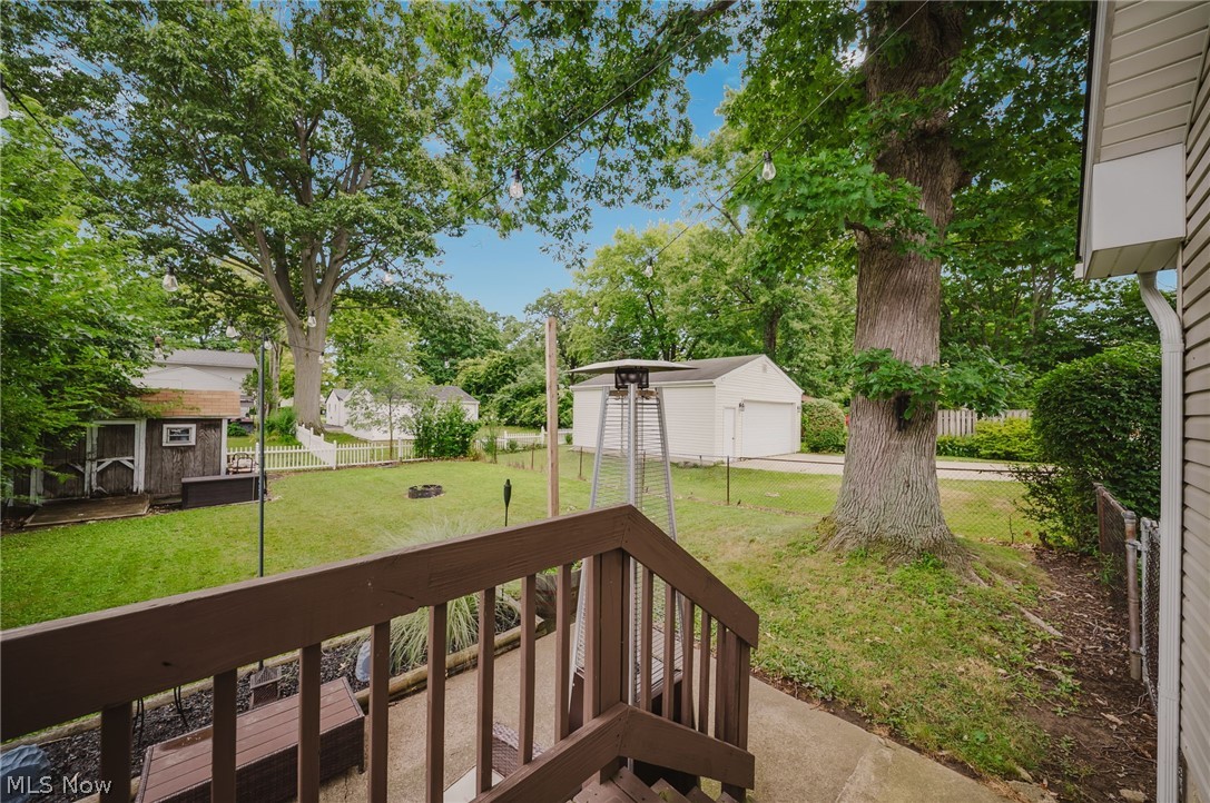 Mentor Manor - Residential