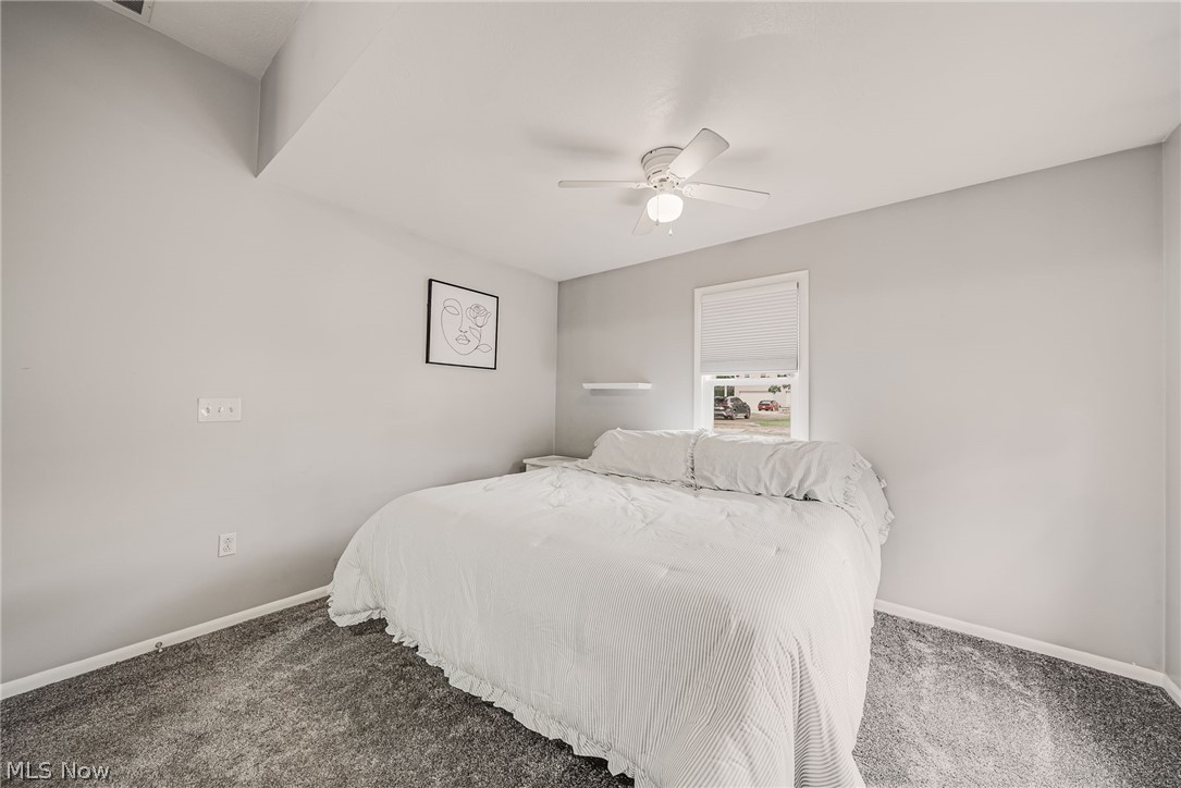 Mentor Manor - Residential