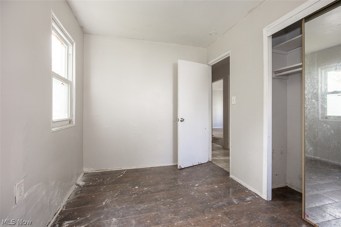 Brentwood Village 03 - Residential