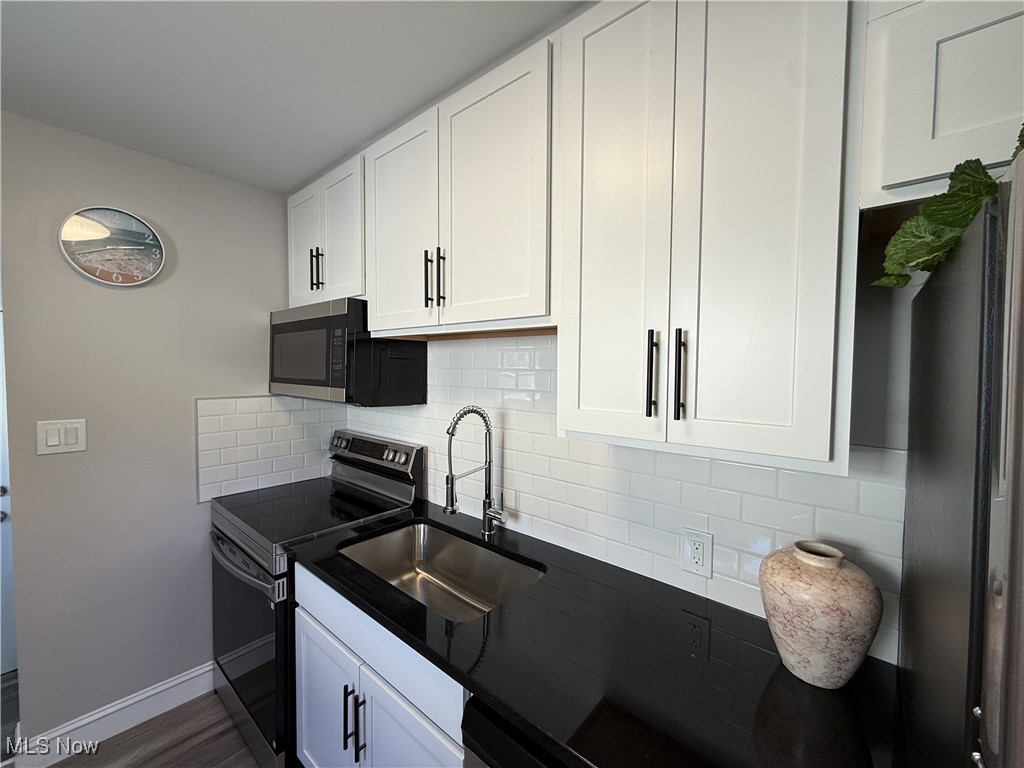 Lakeshore Hlnds - Residential