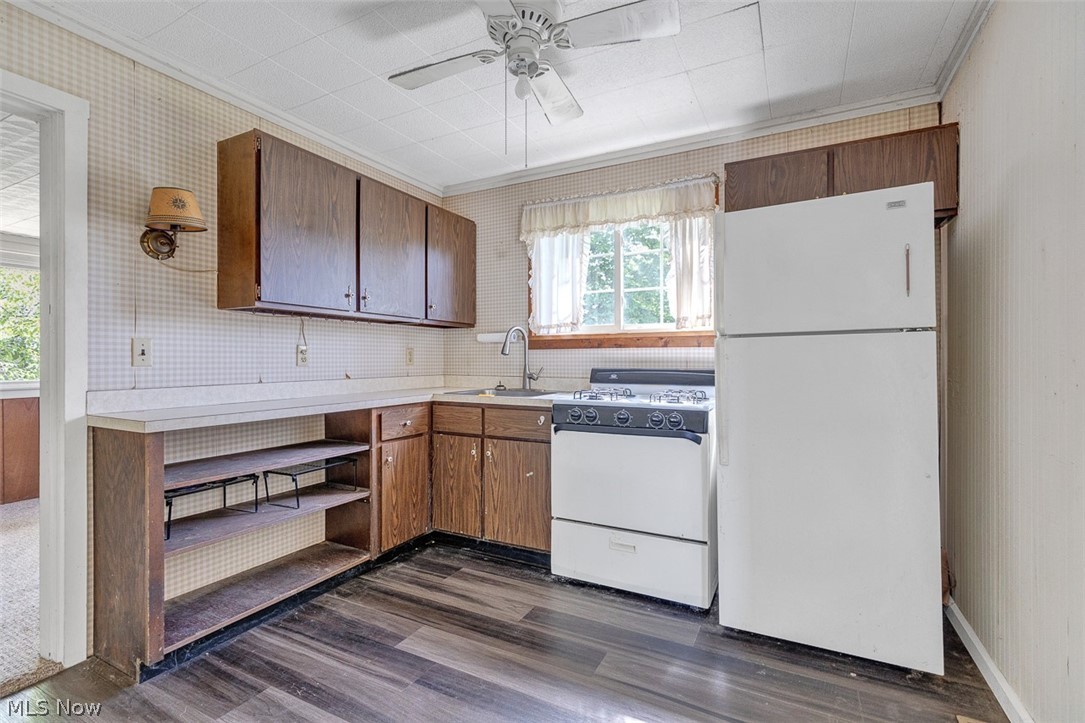 Gloria Glens Park - Residential