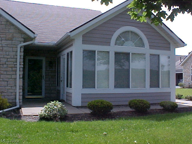 Villas/Chapel Hill Condos Ph I - Residential