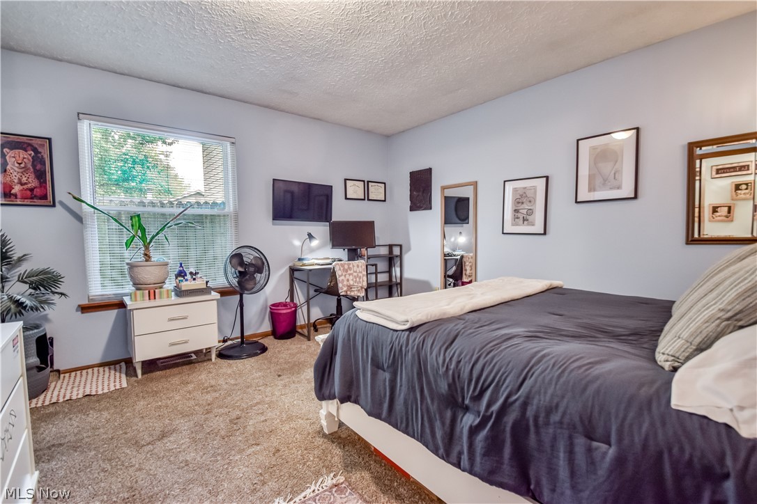 Cedar Glen Condo - Residential