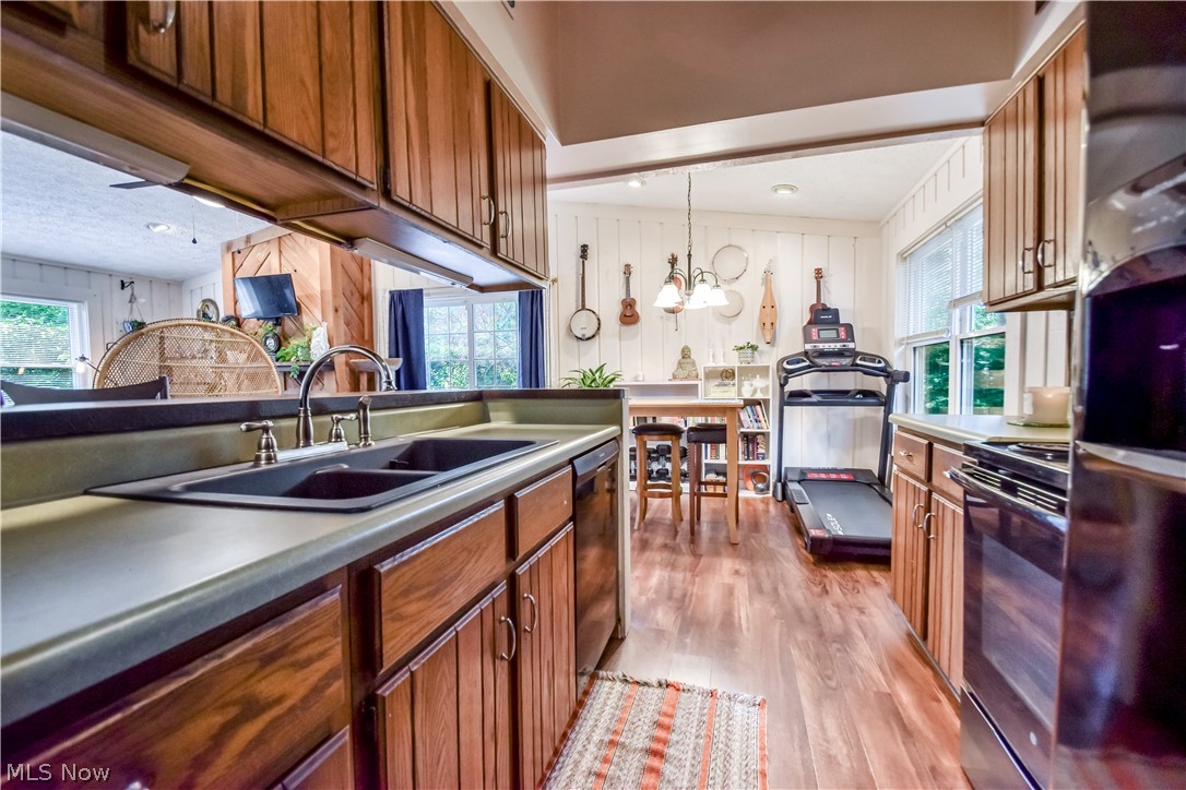Cedar Glen Condo - Residential