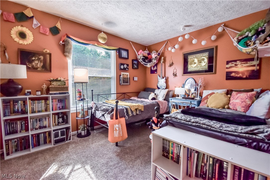 Cedar Glen Condo - Residential