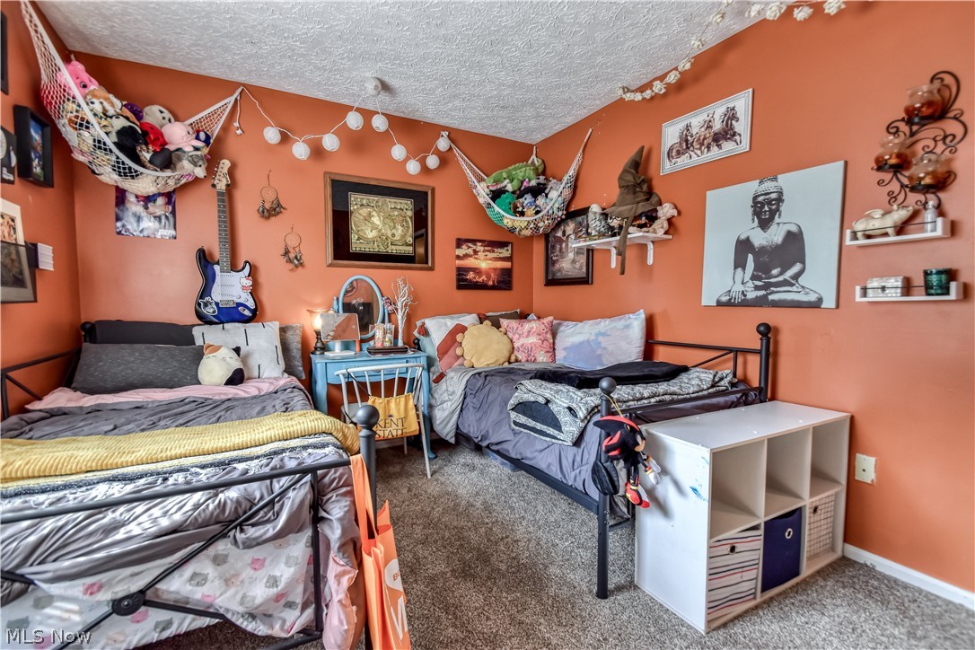 Cedar Glen Condo - Residential