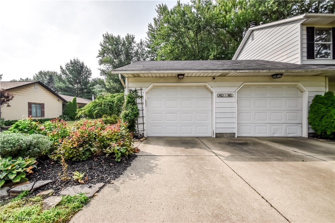 Cedar Glen Condo - Residential