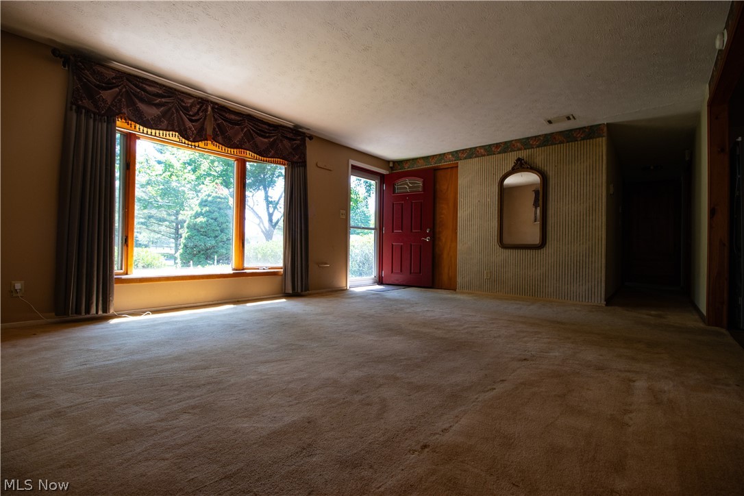 Briar Root Manor - Residential