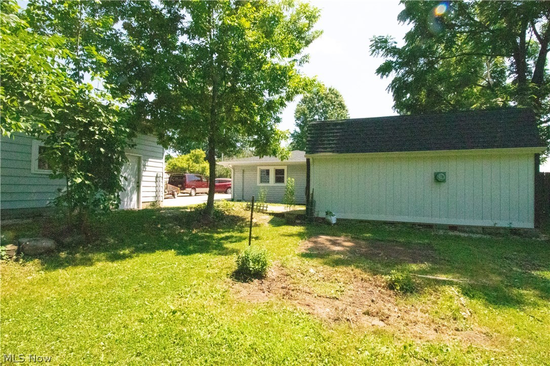 Briar Root Manor - Residential