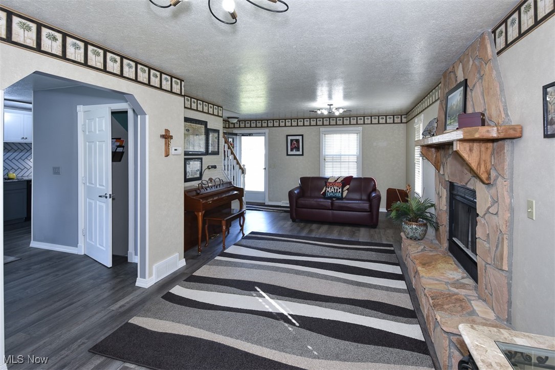 R & R Land Co - Residential