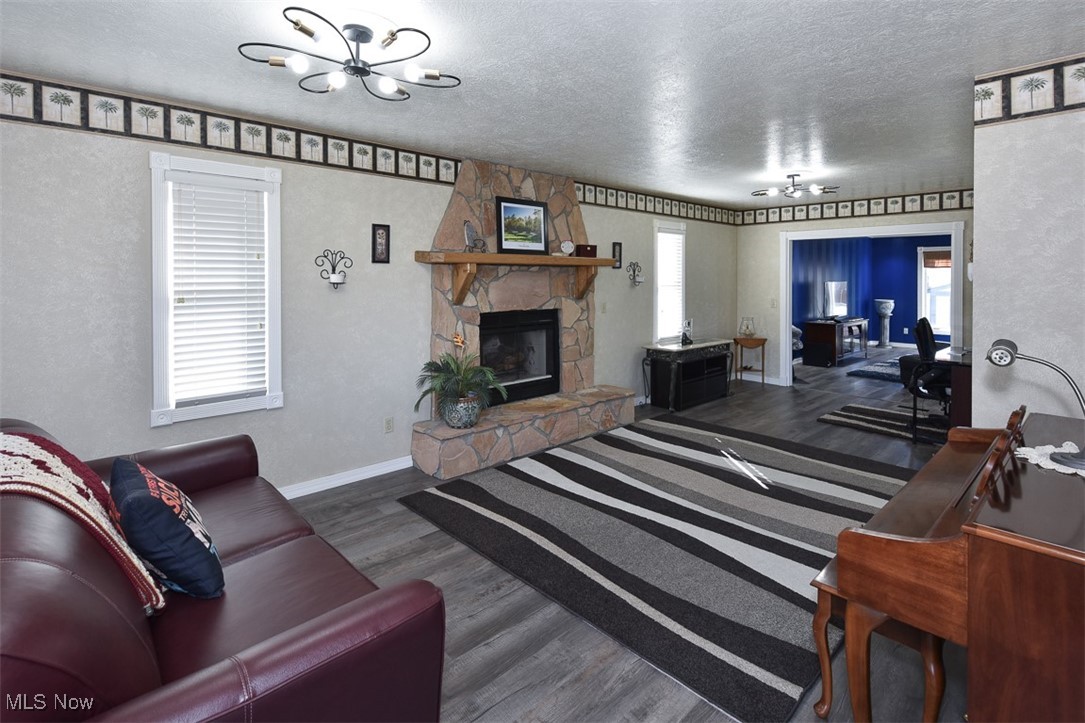 R & R Land Co - Residential