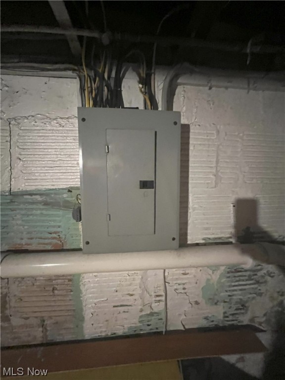 Ledge - Residential