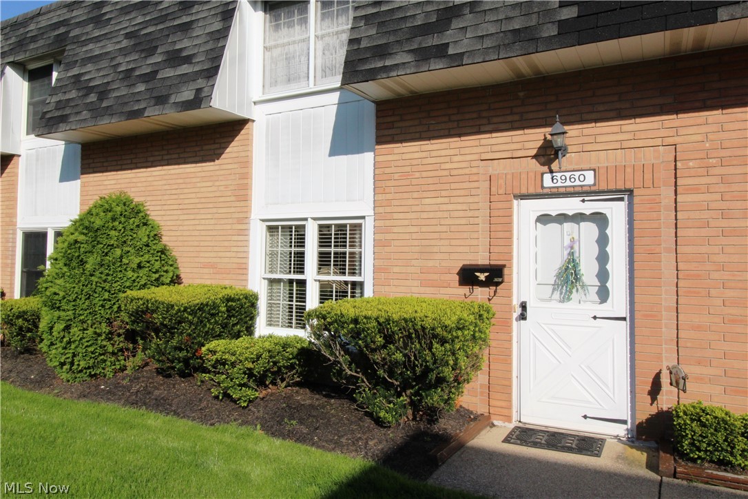 Parkway Place Condo - Residential