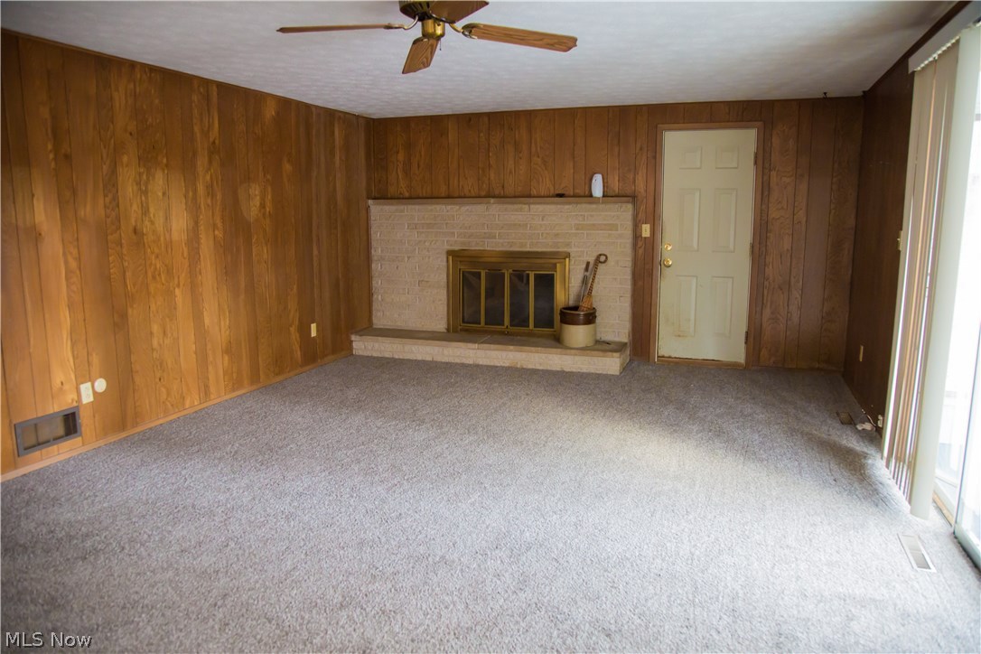 Wyoga Lake Park - Residential