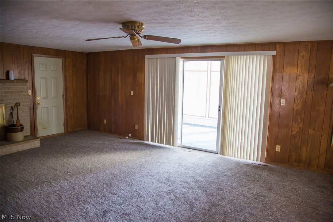 Wyoga Lake Park - Residential