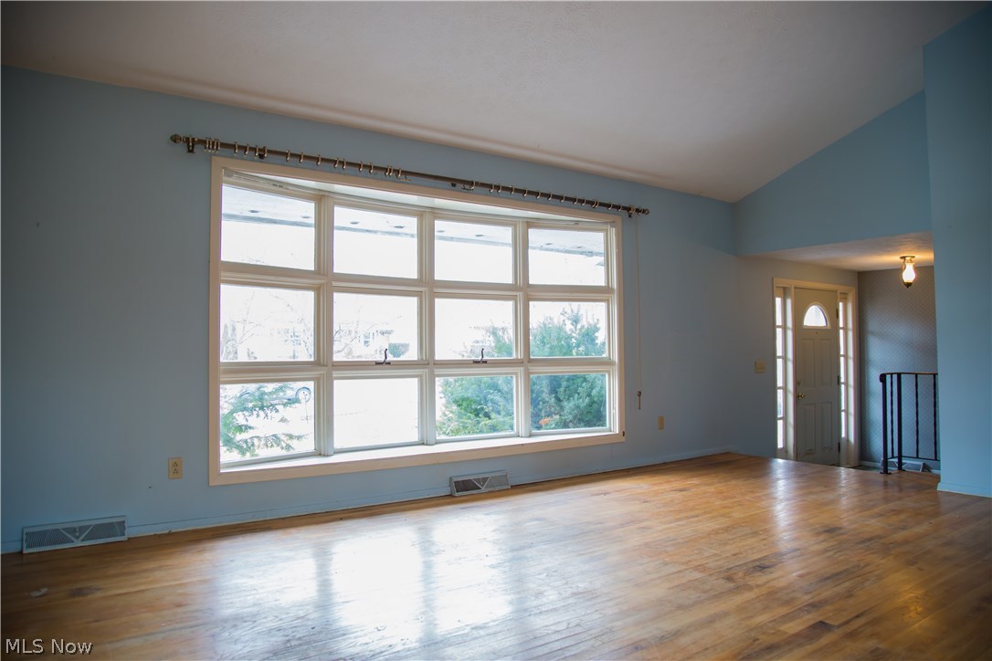 Wyoga Lake Park - Residential