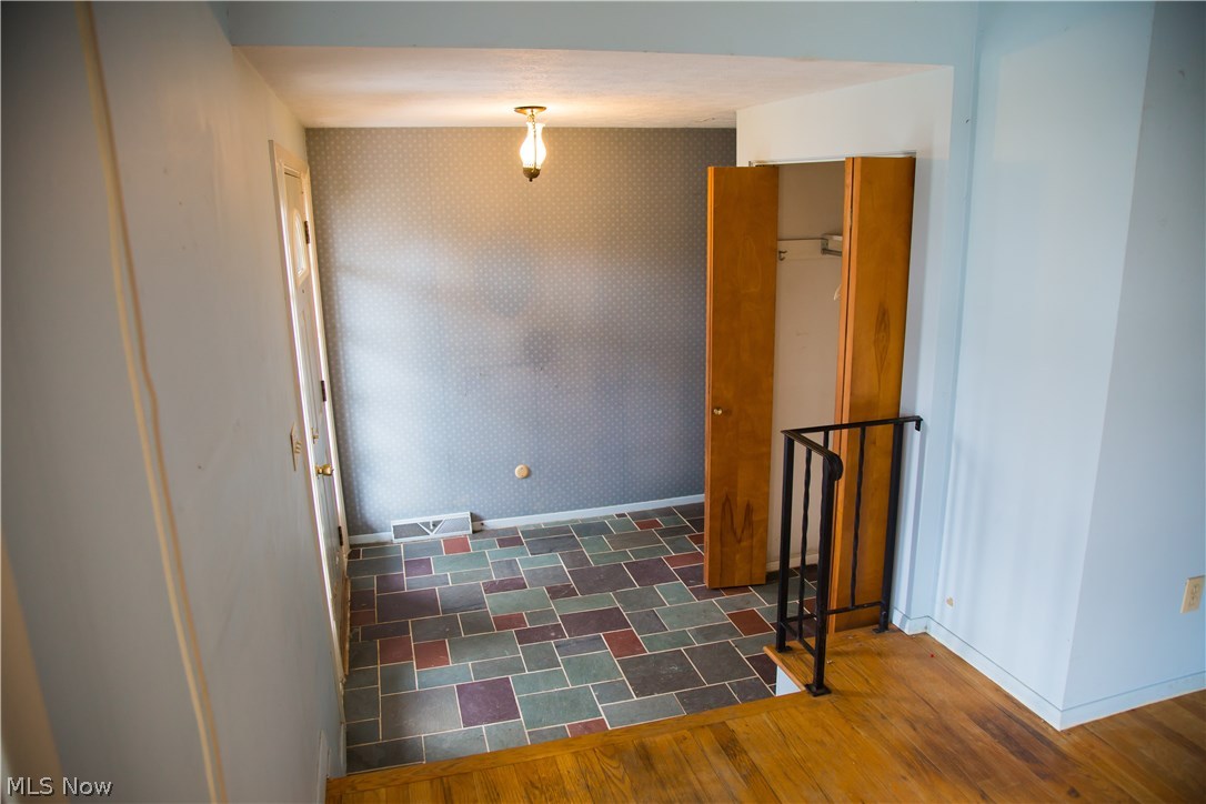 Wyoga Lake Park - Residential