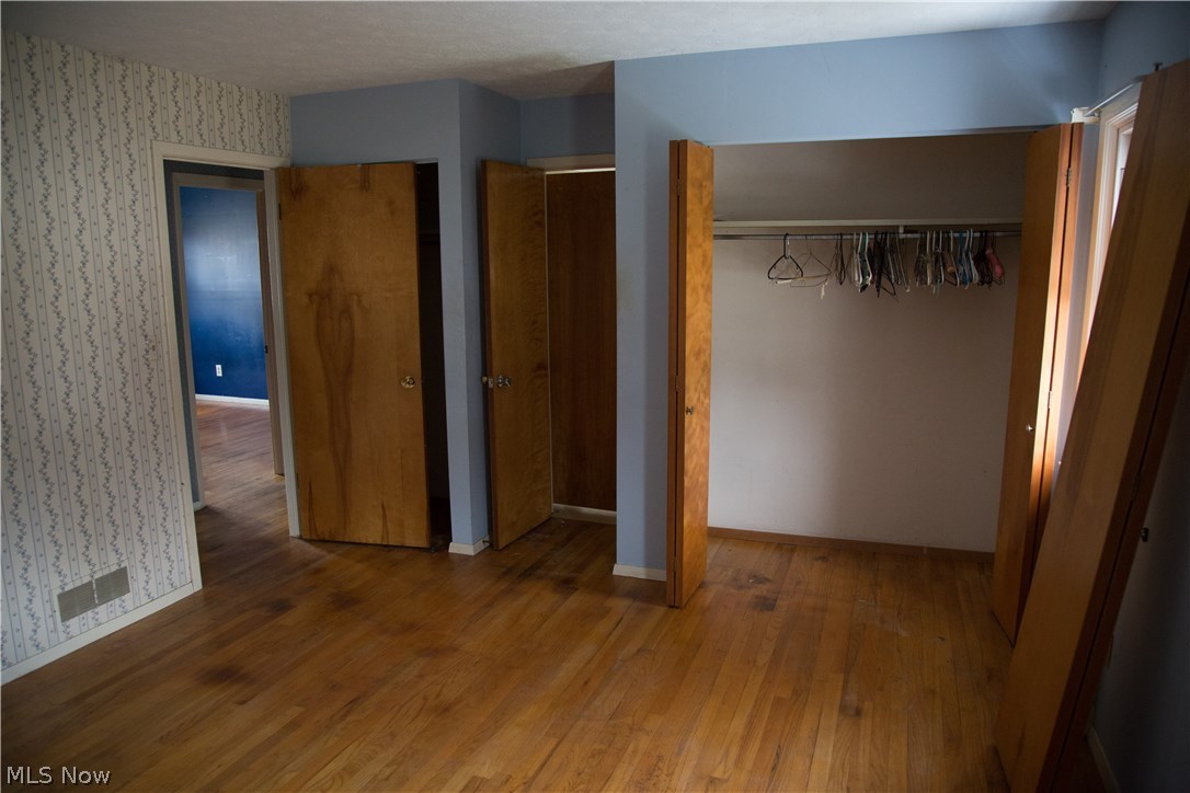 Wyoga Lake Park - Residential