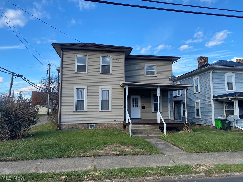 Nice and Clean triplex with most of the major updates completed.  Vinyl siding, dimensional shingles and vinyl replacement windows.  Both lower units have 1 bedroom and 1 bath, renting for approximately $350+ each.  Upper unit has 2 bedrooms with 1 bath, renting for approximately $500+.  Gross income potential of $1,200+ monthly.
New carpeting has been installed in the upper unit.  Each unit has its own gas, electric and water meter.  These units are all move in ready and include kitchen appliances.