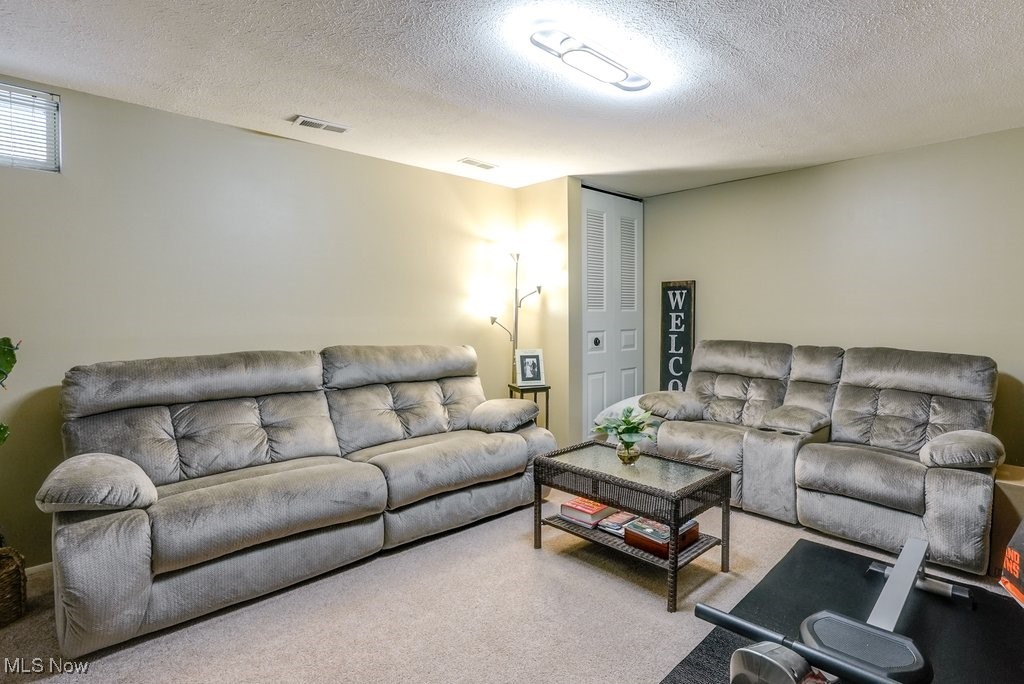 Woodland Lake Condo - Residential
