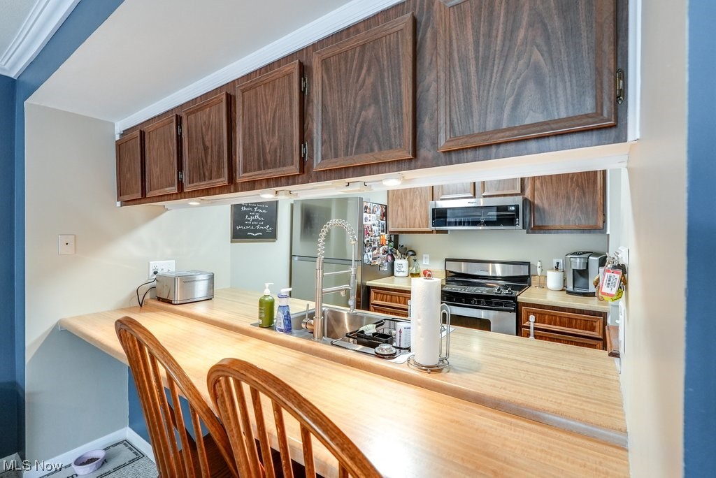 Woodland Lake Condo - Residential