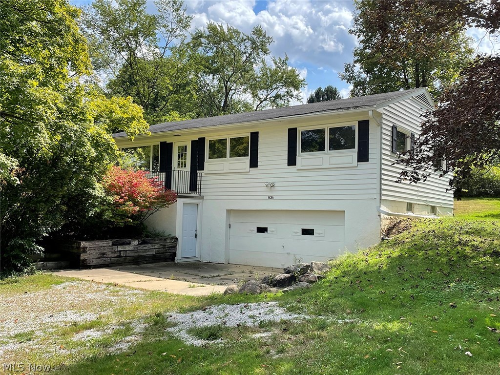 Commercial Home/Office On .52 Acres - Summit County – Hudson City – Corner Of RT 303 & SR 8 - Zoned Western Hudson Gateway – Open To Many Uses - Online Or On-Site Bidding Available - Owners no longer have need. ABSOLUTE AUCTION, all sells to the highest bidder. ONLINE BIDDING BEGINS MONDAY – OCTOBER 18, 2021 – 12:00 PM and AUCTION LIVE ON-SITE BIDDING WILL BEGIN THURSDAY – OCTOBER 21, 2021 – 12:00 PM. Property Features: Parcel #3000598. Commercial raised ranch home situated on .52 acres. Been used as commercial for the last 25 years. Zoned Western Hudson Gateway, check with zoning for your specific needs. Open to a multitude of different uses, (no residential use.) The main level has a kitchen/lunchroom, a large front room with 2 offices, 3 additional executive offices, and 1 bathroom. The lower level has a 2-car garage, office or storage area, utility room, breaker electric, and oil furnace with central air. The building was built in 1960 and has 1,144 SF. It is currently on well and