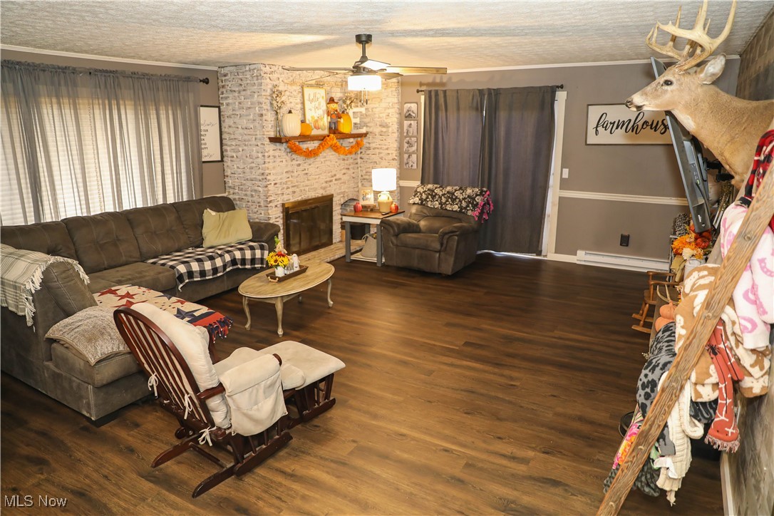 Zeis Acres - Residential