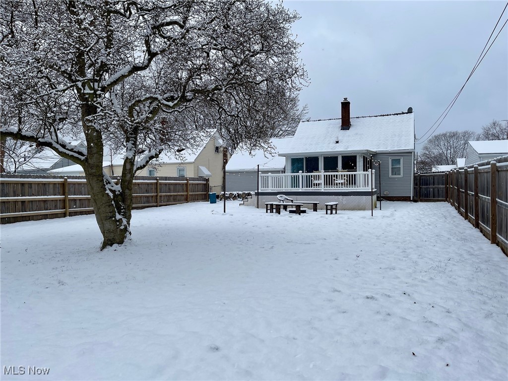 Gravo Manor - Residential