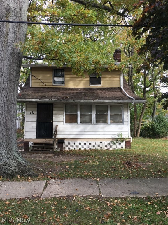 3 Bedroom colonial fixer upper.