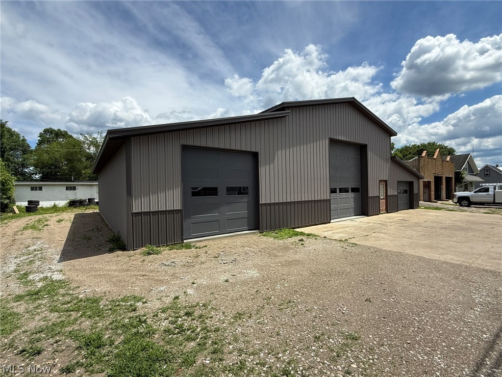 Porters Add - Commercial Sale