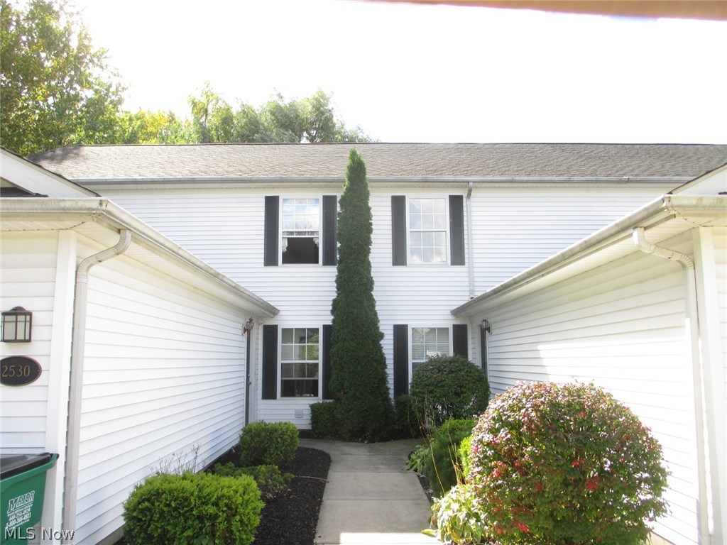 Avenue Square - Residential
