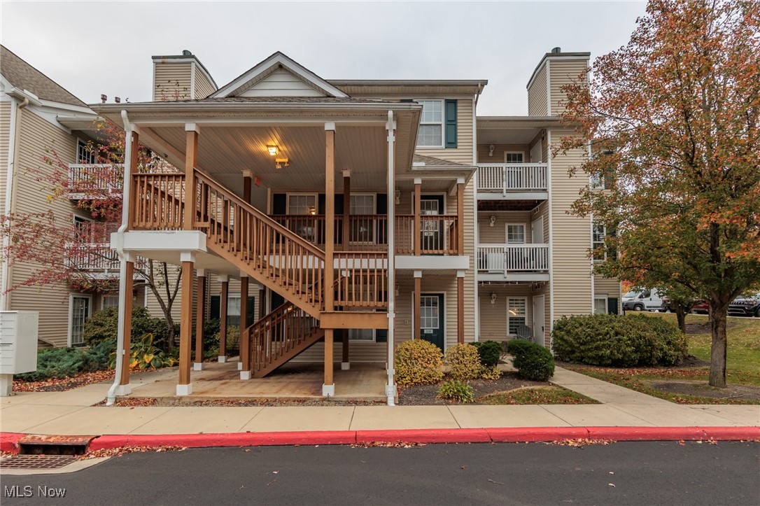 Welcome home to your fantastic 3rd floor end unit in Lenox Ridge Condos located in the heart of Westlake.  The 2 bedroom 2 full bath condo has an open floor plan with vaulted ceilings from the dining room through to the family room which features a gas fireplace.  Off the family room is access to the outdoor covered patio and storage room.  The kitchen features stainless steel appliances and updated flooring and both baths have newer flooring as well.  The condo is located in the back of the complex for privacy and comes with 1 garage space.  Call for your private showing today.