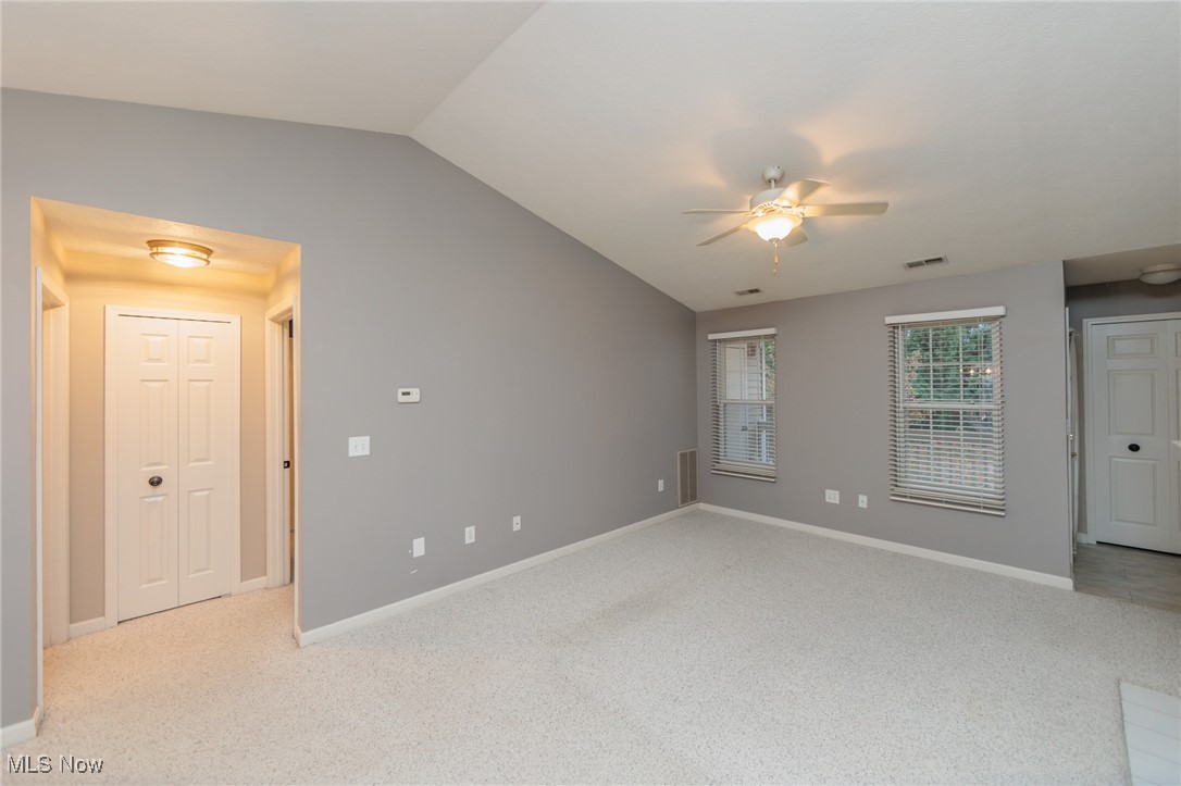 Lenox Rdg Condo Ph 02 - Residential