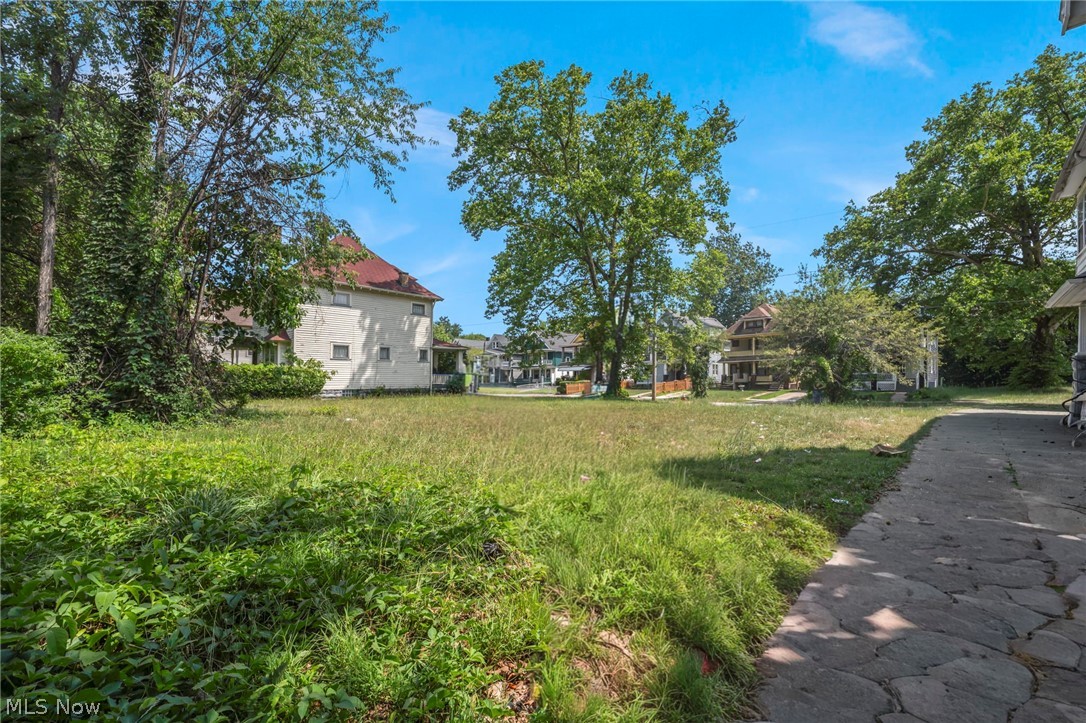 Superior Park 04 - Residential Income
